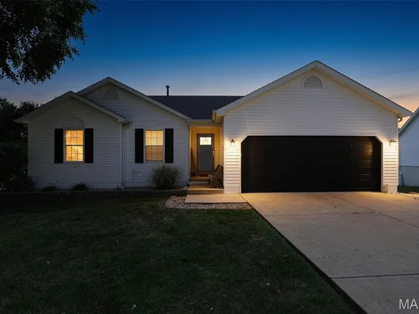 2118 Prairie Glen Dr, Herculaneum, MO 63048