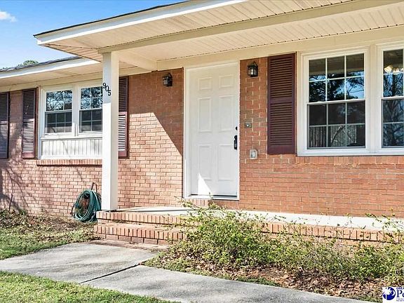 5th image of 905 Vivian Rd