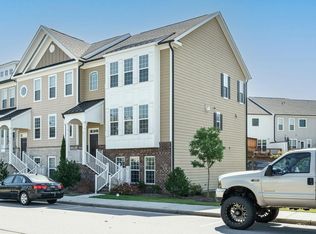2111 Peakside Dr, Apex, NC 27523