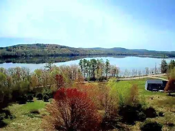 29 Pinewood Drive, Hartford, ME 04220