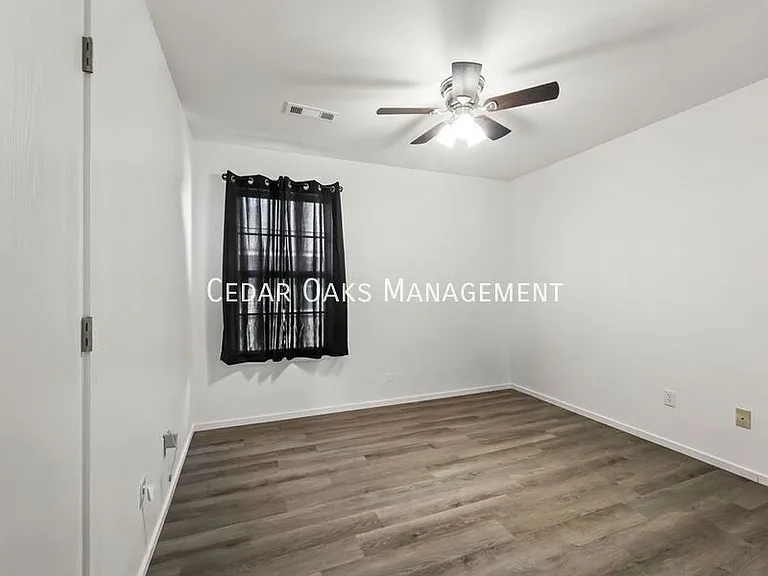 1290 Dove Loop #B — Photo 13