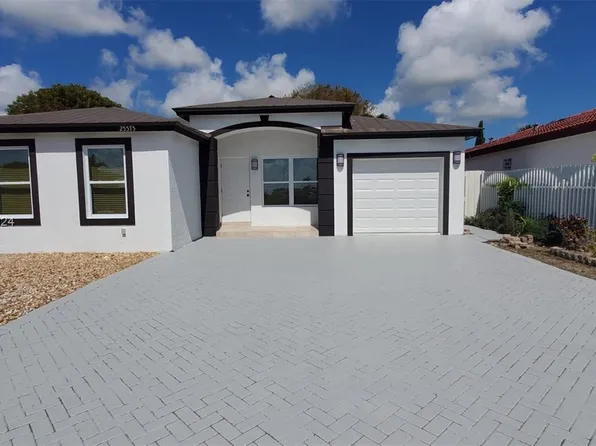 25575 SW 139th Ave, Homestead, FL 33032