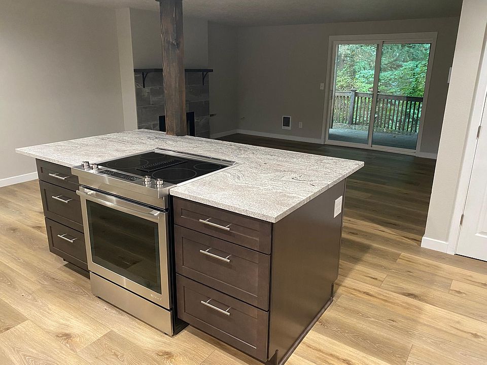 Open Concept Kitchen to Living Room