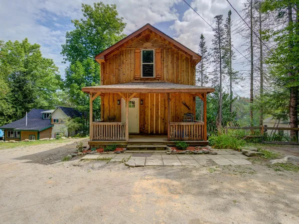 9 Jordan Way, Hartford, ME 04220