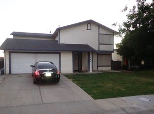 7886 Deer Lake Dr, Sacramento, CA