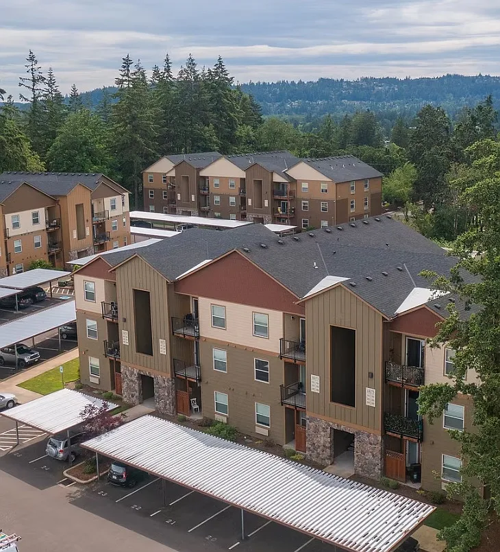 Webster Ridge Apartments — Photo 1