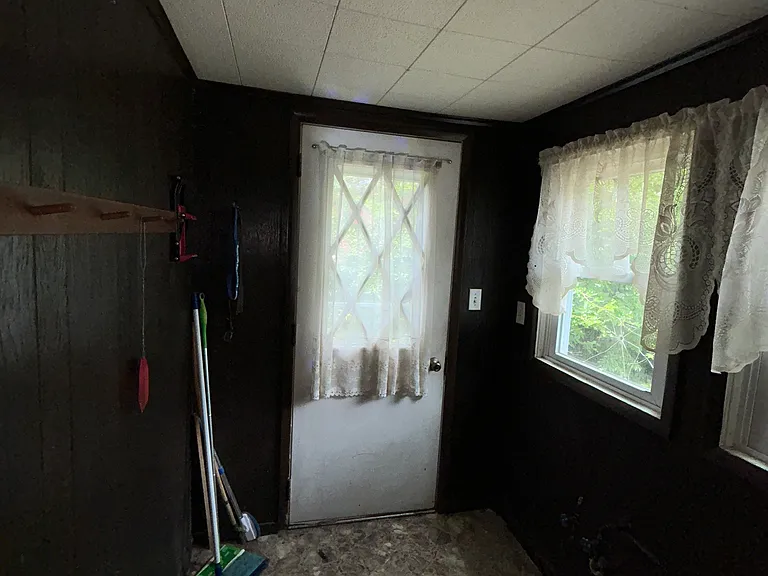 905 W Monroe St — Photo 10