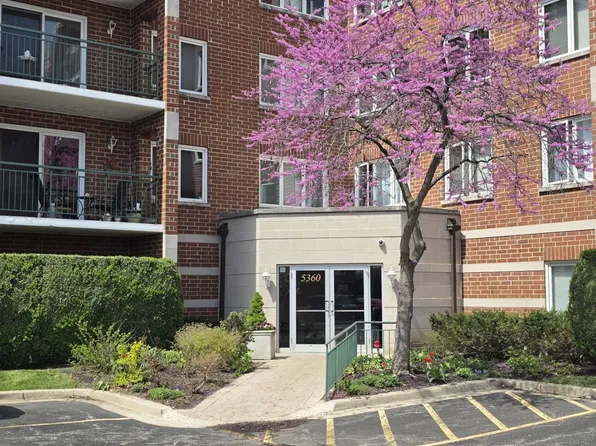 5360 N Lowell Ave APT 510, Chicago, IL 60630