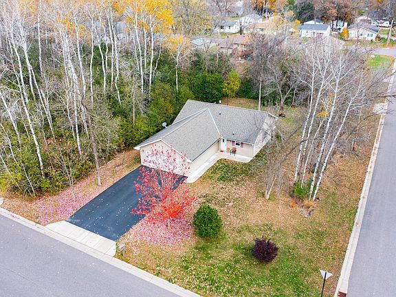 2nd image of 500 5th St NW
