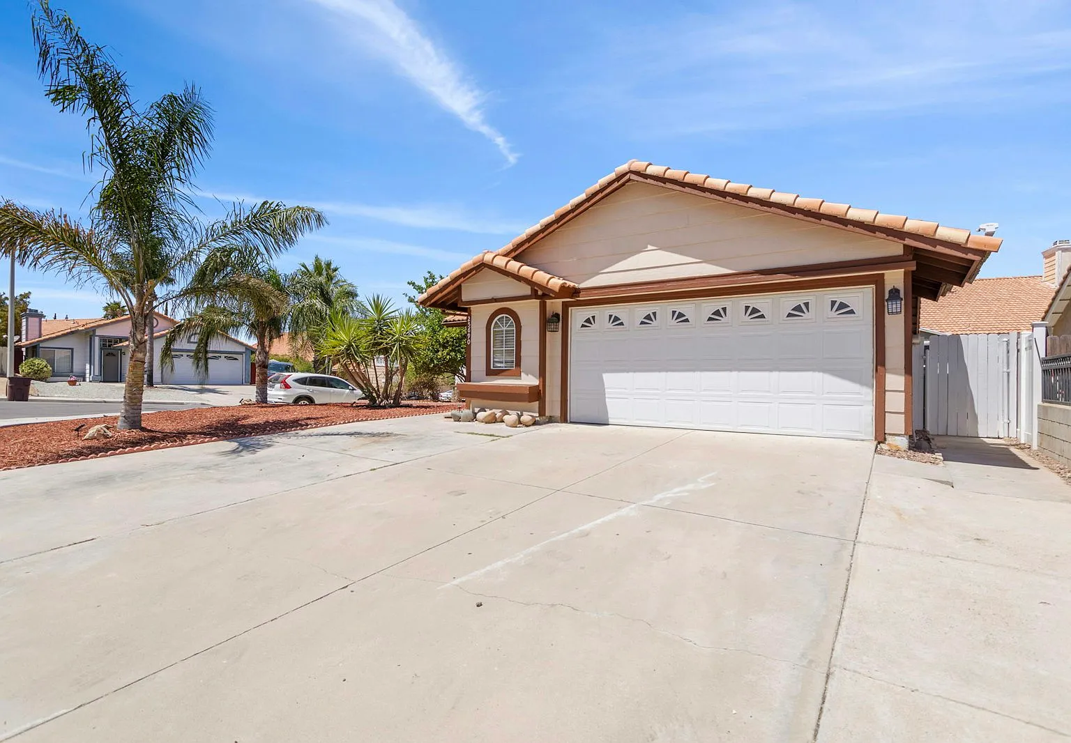 25690 Monica Way — Photo 3