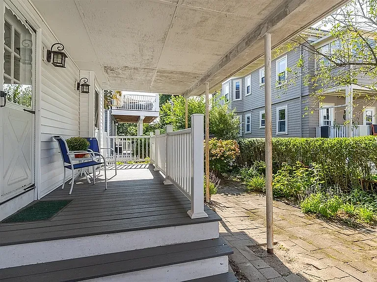 36 Peirce St #1 — Photo 11