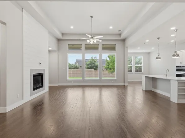 601 Bosque River Dr, McKinney, TX 75071