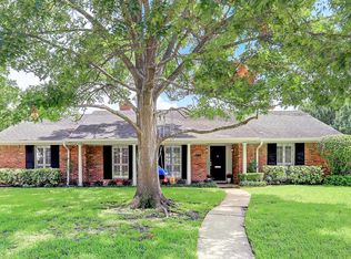 6138 Chevy Chase Dr, Houston, TX 77057