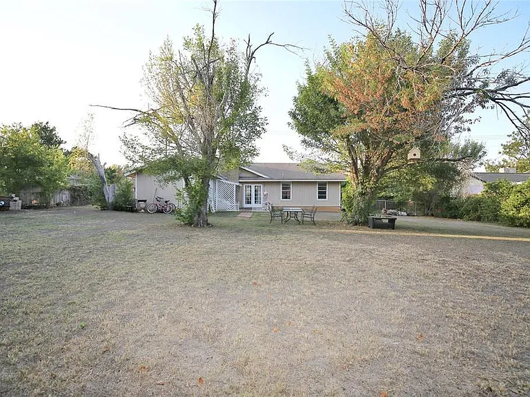 204 Deerfield Park Dr — Photo 21