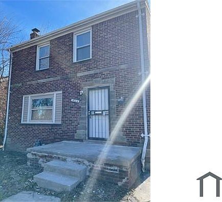 2nd image of 14310 Wilshire Dr