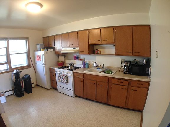 5th image of 311 N 2nd St