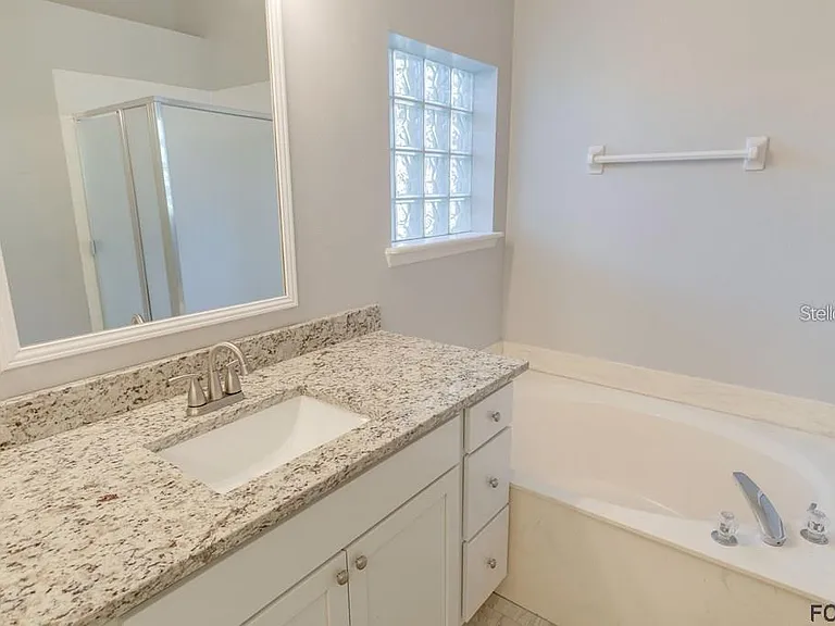7 Shinnecock Ct — Photo 23
