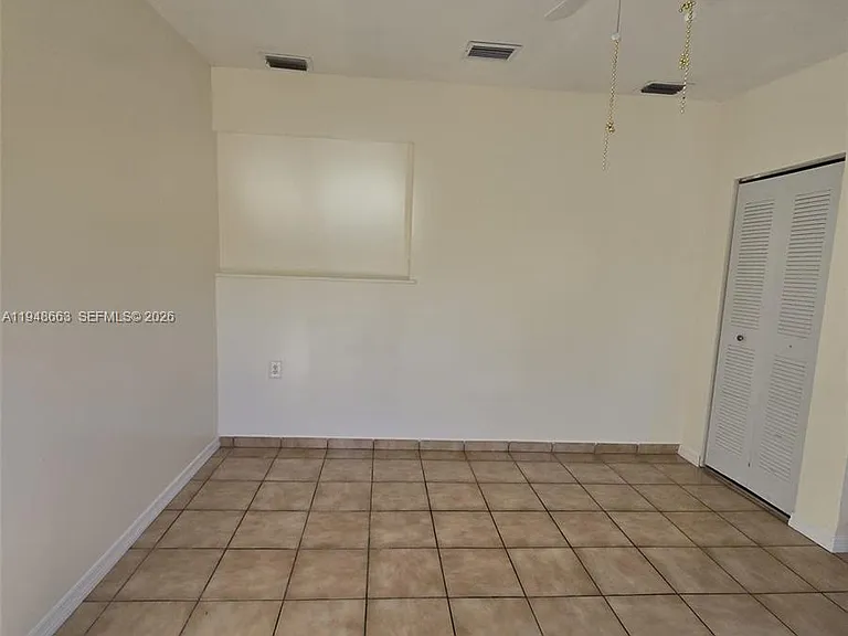 15764 SW 303rd Ter — Photo 2