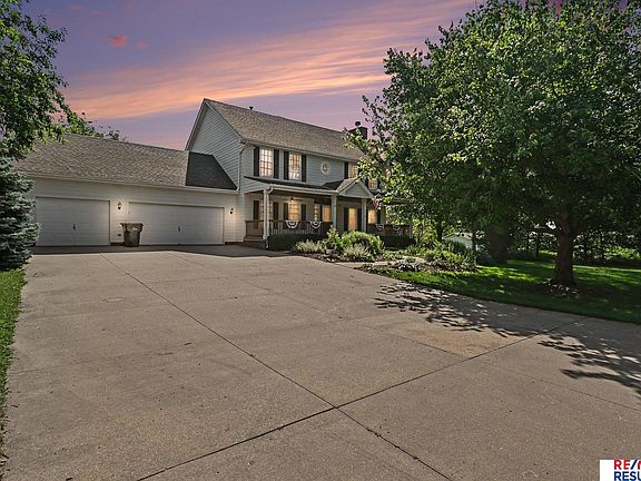 4th image of 6777 Platteview Rd