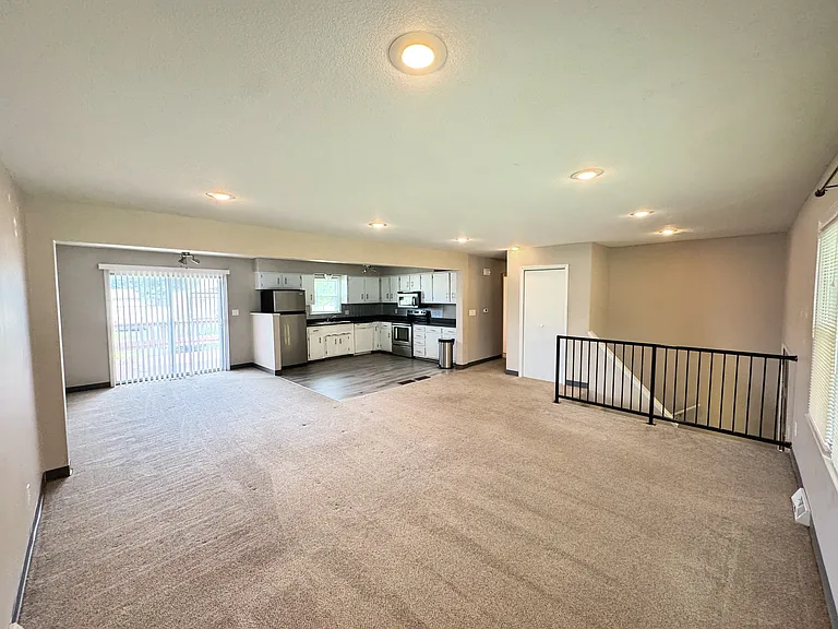 835 E Gay St — Photo 4