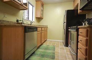 3rd image of 2250 Monroe St APT 286