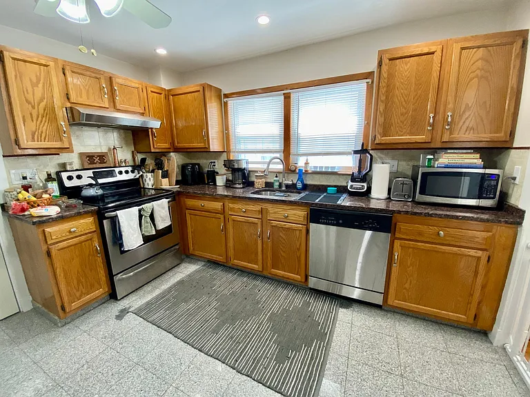 71 Edenfield Ave — Photo 8