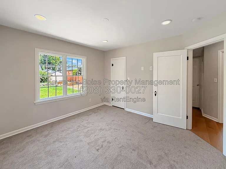 2208 W State St — Photo 10