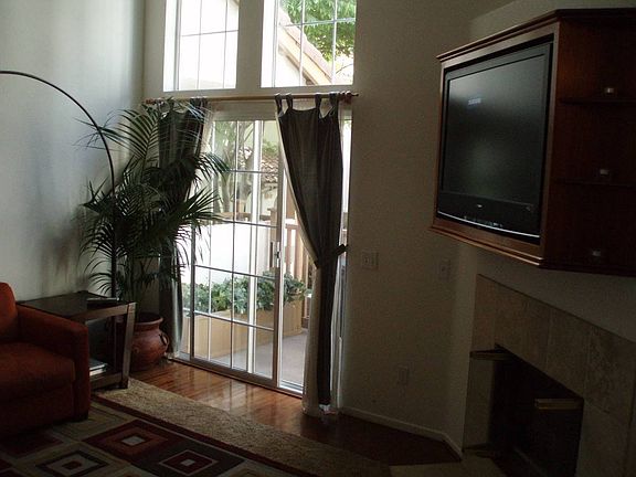 3rd image of 10354 Wateridge Cir Unit 315