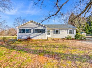 7816 Athens Rd, Stokesdale, NC 27357