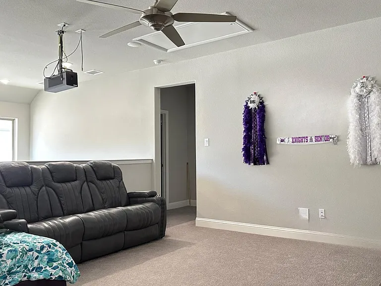 11433 Four Roses Trl — Photo 24