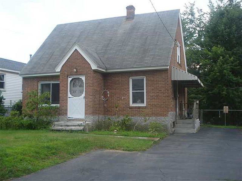 2nd image of 3964 ALBANY Street