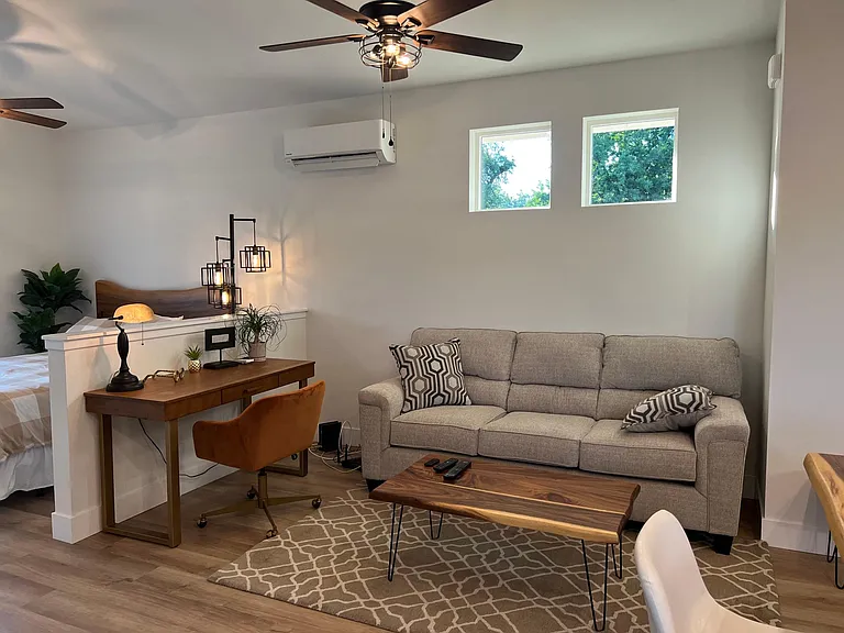 3487 Sacramento Dr — Photo 8