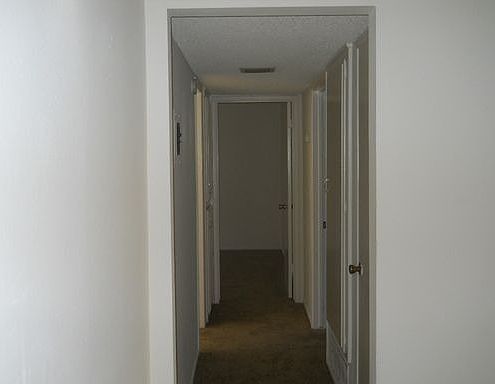 5th image of 148 S Delano St APT 2