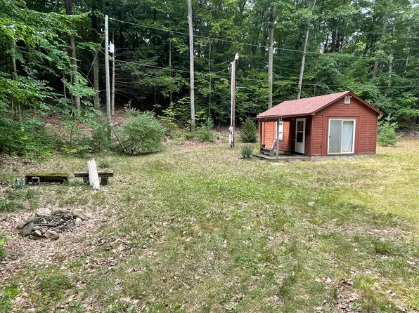 93 E Shelby Rd, Shelby, MI 49455
