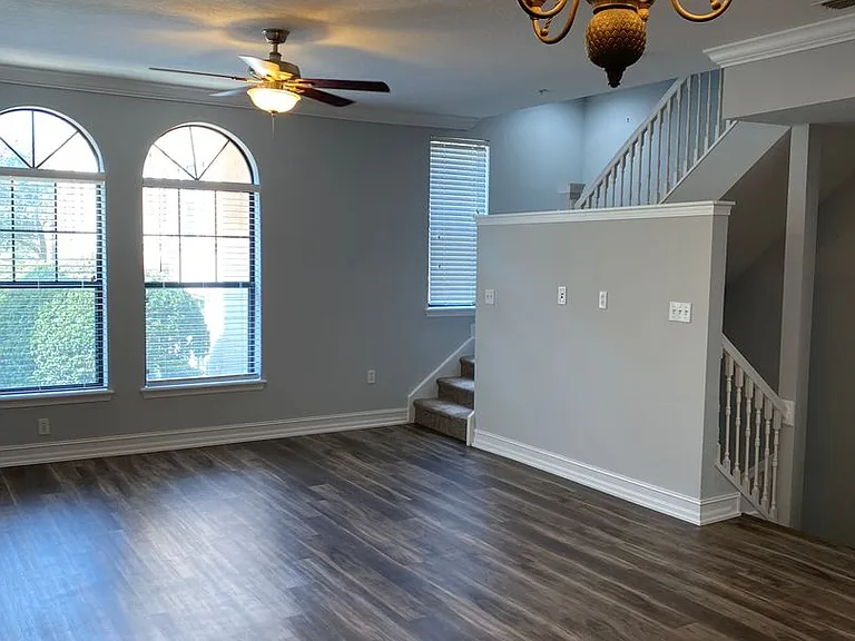 3720 Messina Dr — Photo 13