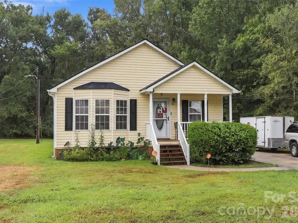 455 Castlewood Cir, Rock Hill, SC 29730