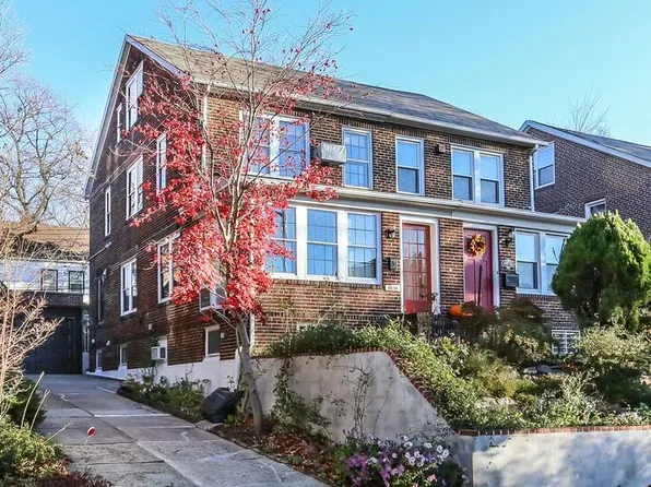 100-04 Ascan Avenue image 1 of 18