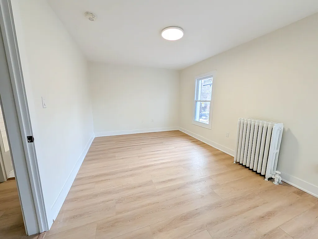 Building Photo - 59 Carrick Ave #3