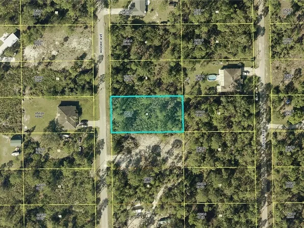 2112 Moore Ave, Alva, FL 33920