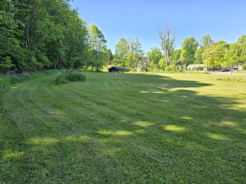 1st image of Montgomery Run Rd