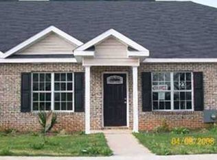 202 Northpointe Dr, Centerville, GA 31028