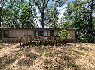 19631 Peggy Rd, Alachua, FL 32615