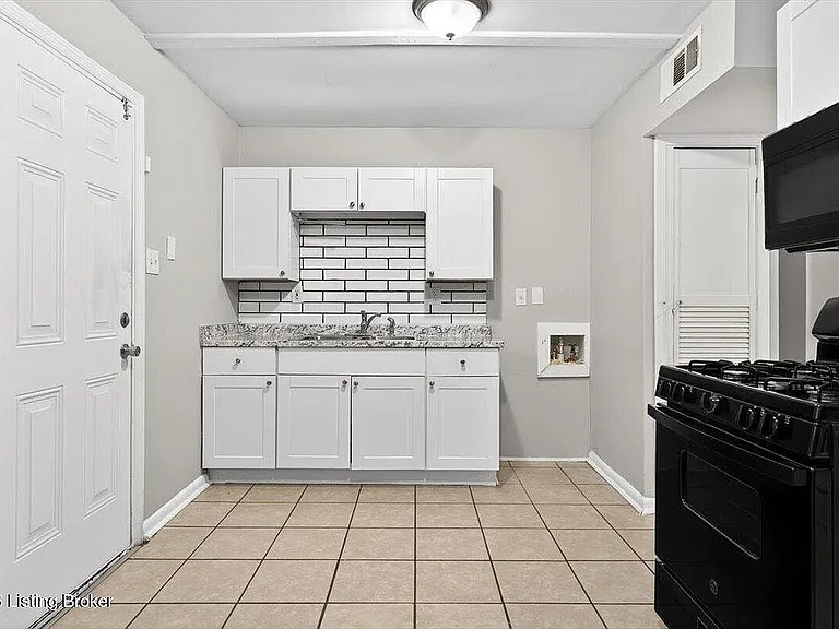 4600 Shasta Trl — Photo 15