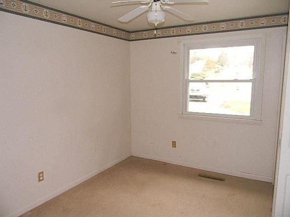 5th image of 104 Benzell Dr