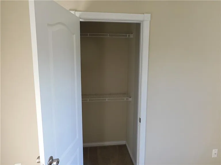 1201 Catletts Ct — Photo 20