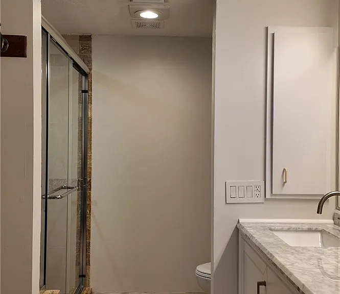 509 Roma Ct #108 — Photo 16
