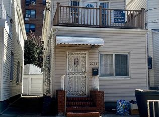 2065 E 18th St, Brooklyn, NY 11229