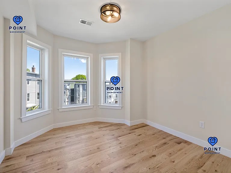 275 Webster St #3 — Photo 9