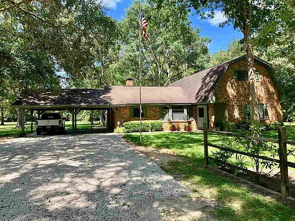 3rd image of 8497 Hollyfield Dr