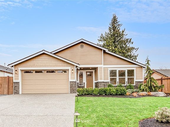 3rd image of 5424 126th St SE